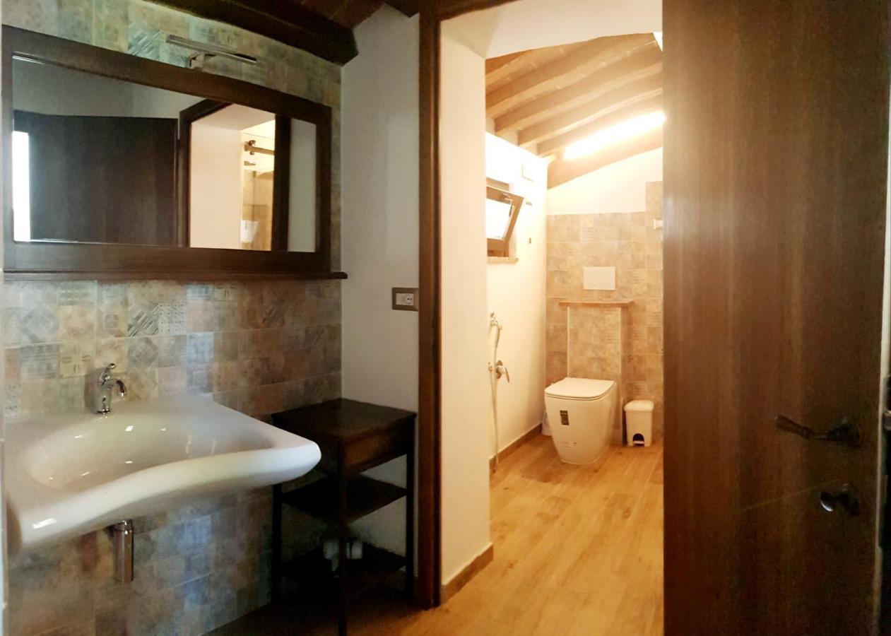Agriturismo Abbazia Sette Frati A Casa Di Sara Pietrafitta  ภายนอก รูปภาพ