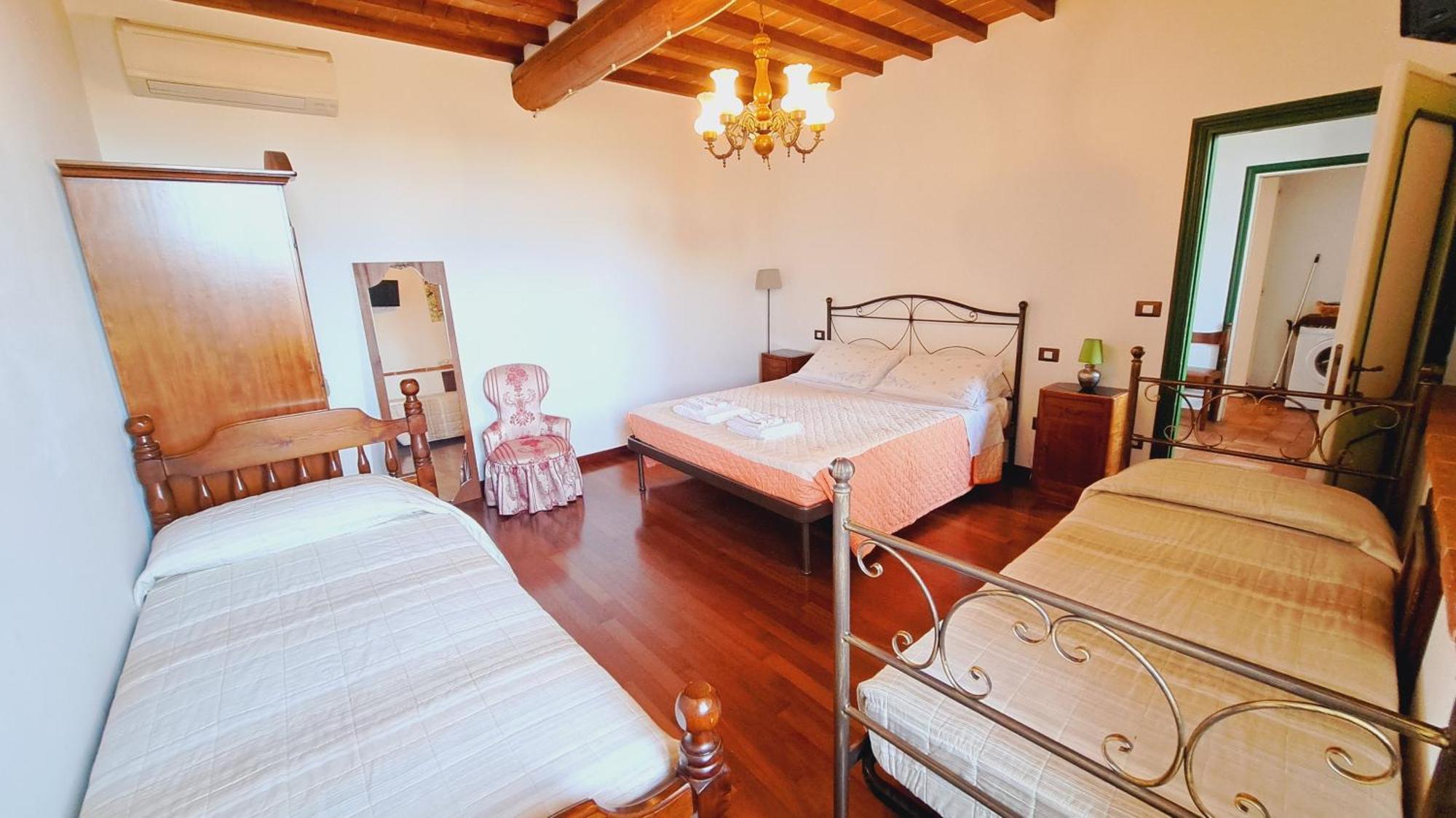 Agriturismo Abbazia Sette Frati A Casa Di Sara Pietrafitta  ห้อง รูปภาพ