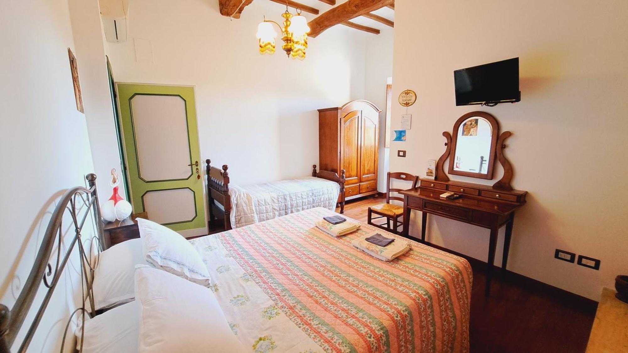 Agriturismo Abbazia Sette Frati A Casa Di Sara Pietrafitta  ภายนอก รูปภาพ